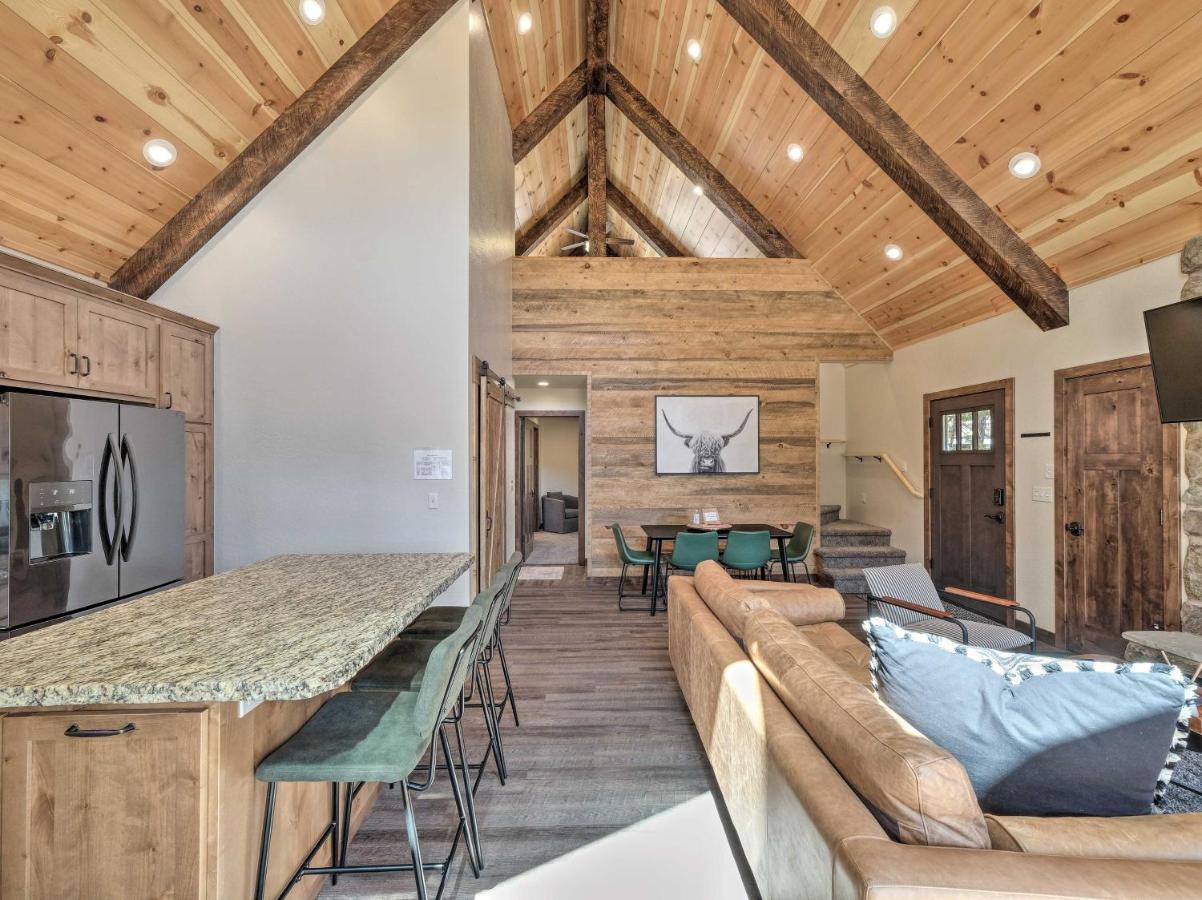 Luxury Retreat Custom Mi-Wuk Village Cabin! Екстер'єр фото